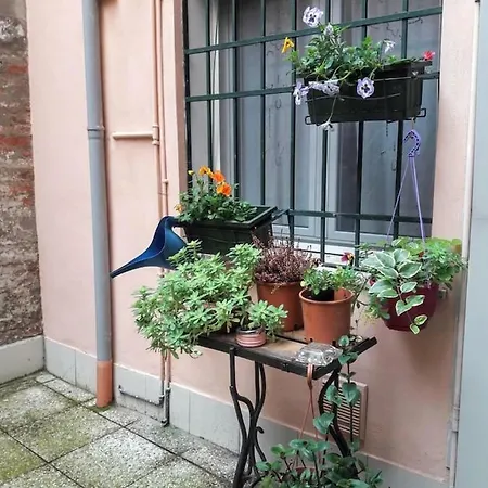 アパート Il Soppalco Sul Cortile. Monolocale Centrale.
